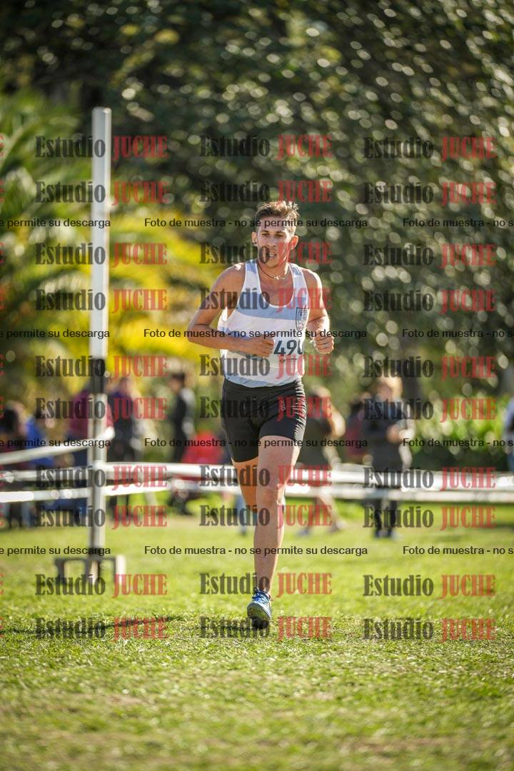 Fotos de la llegada del cross de 8000 m