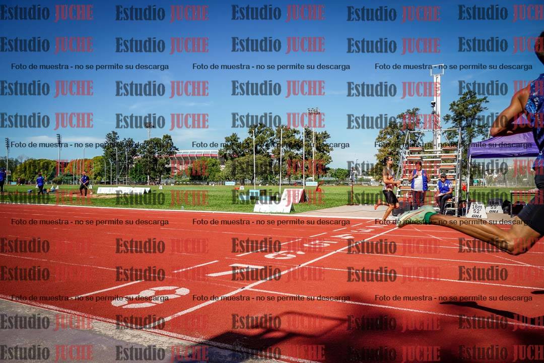 Fotos de los 400 m llanos de varones