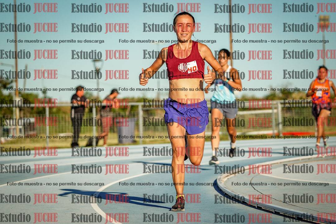Fotos de los 1500 m llanos de mujeres