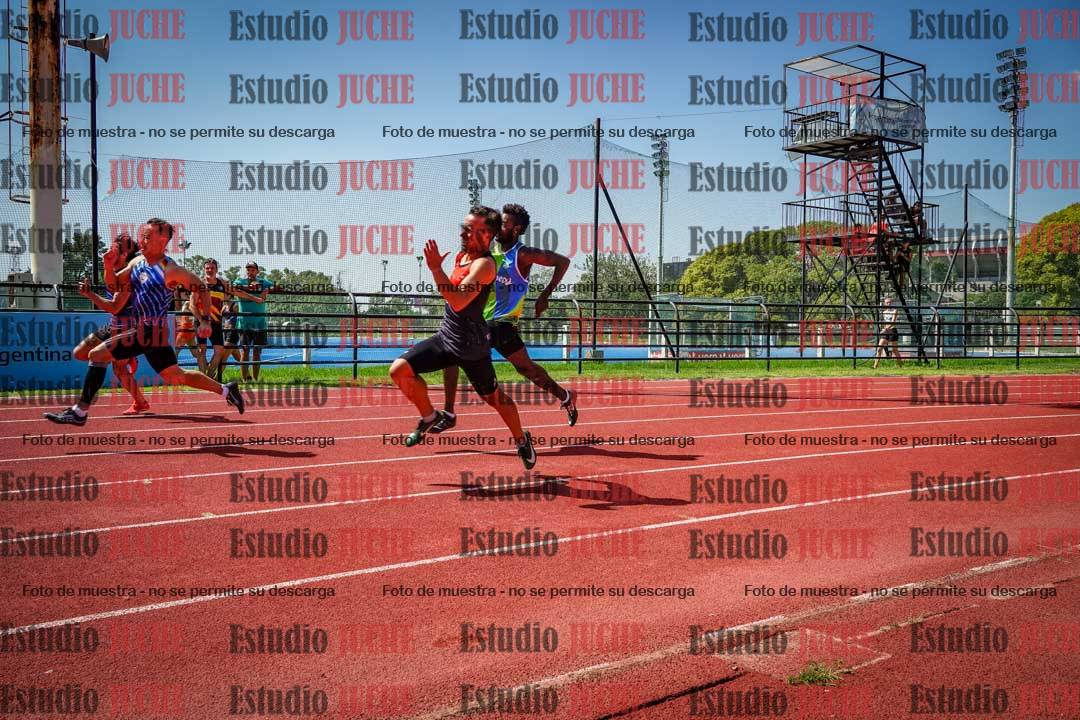 Fotos de los 200 m llanos de varones