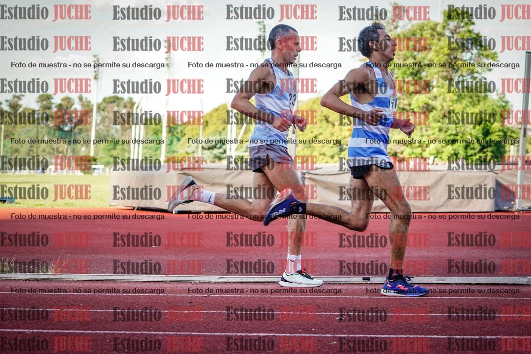 Fotos de los 3000 m llanos de varones
