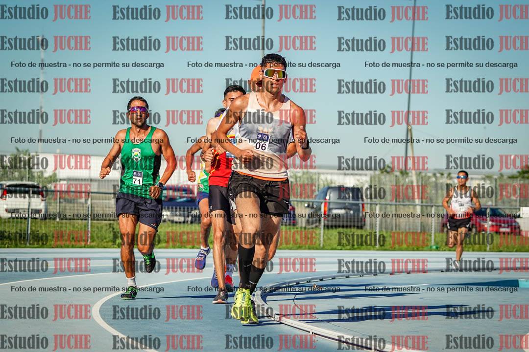 Fotos de los 3000 m llanos de varones