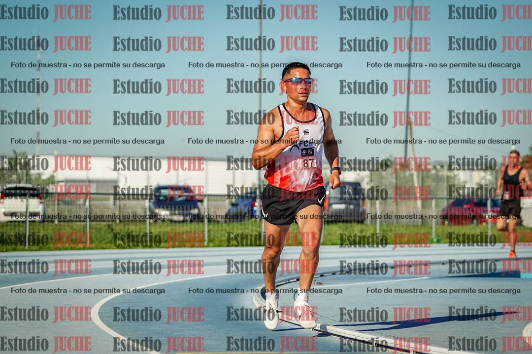 Fotos de los 3000 m llanos de varones