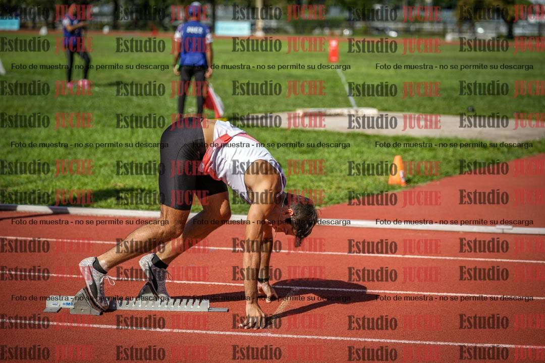 Fotos de los 400 m llanos de varones