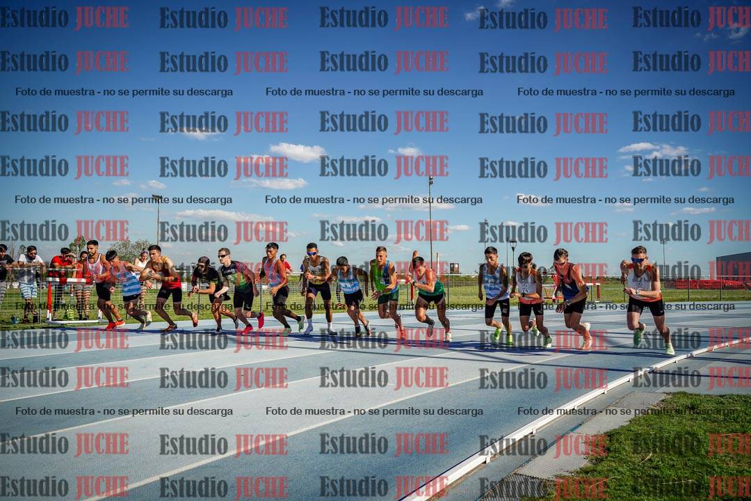 Fotos de los 1500 m llanos de varones