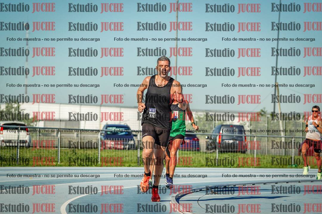 Fotos de los 3000 m llanos de varones