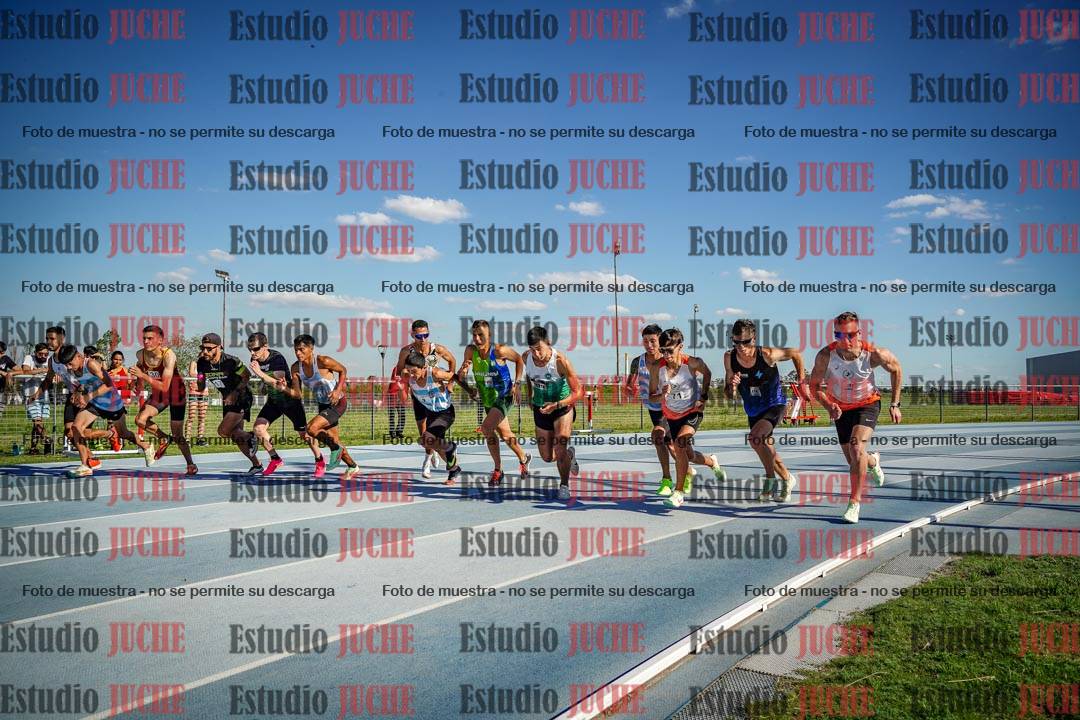 Fotos de los 1500 m llanos de varones