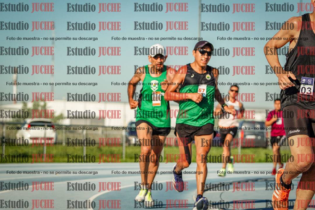 Fotos de los 3000 m llanos de varones