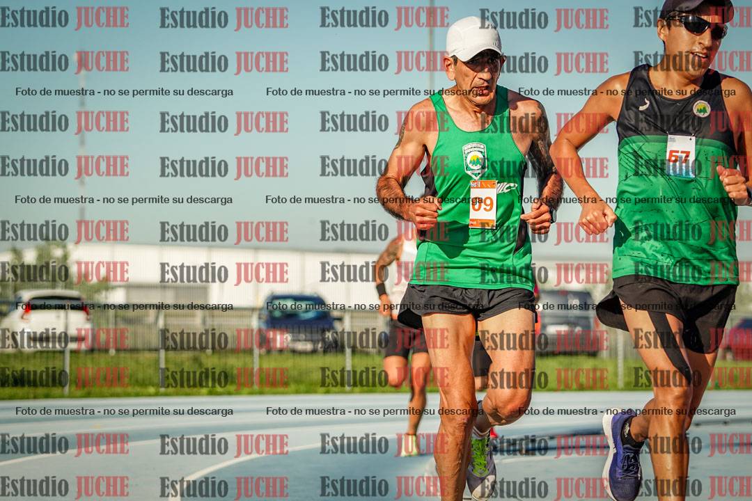 Fotos de los 3000 m llanos de varones
