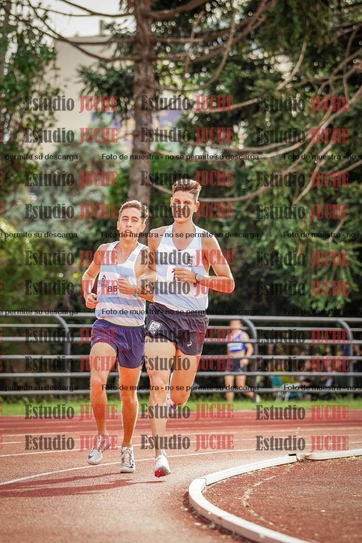 Fotos de los 3000 m llanos de varones