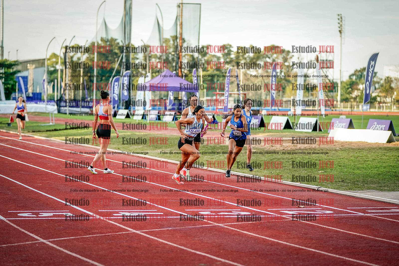 Fotos de las postas 4x400 m de mujeres