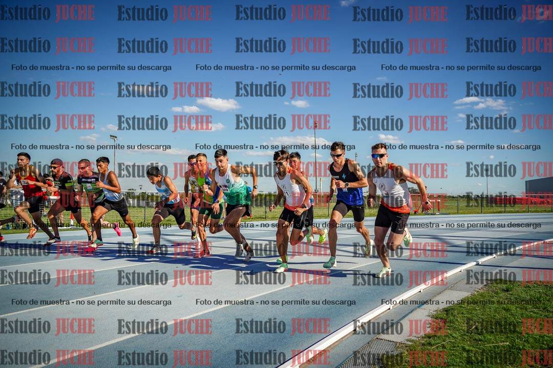 Fotos de los 1500 m llanos de varones