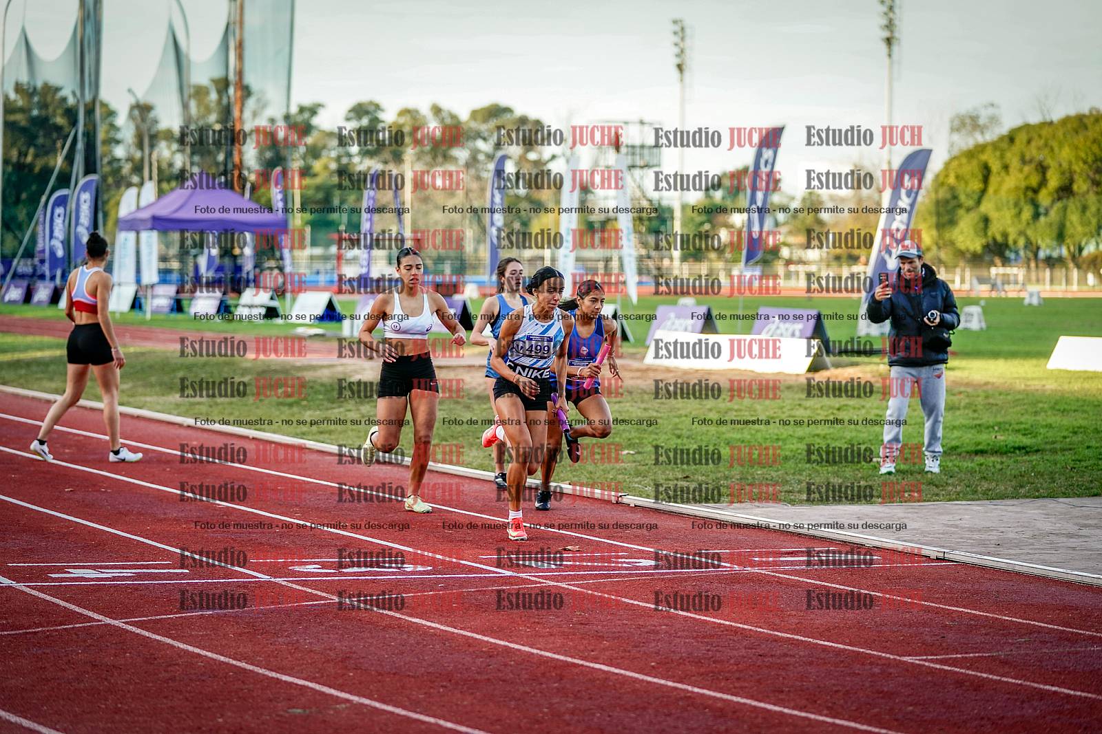 Fotos de las postas 4x400 m de mujeres