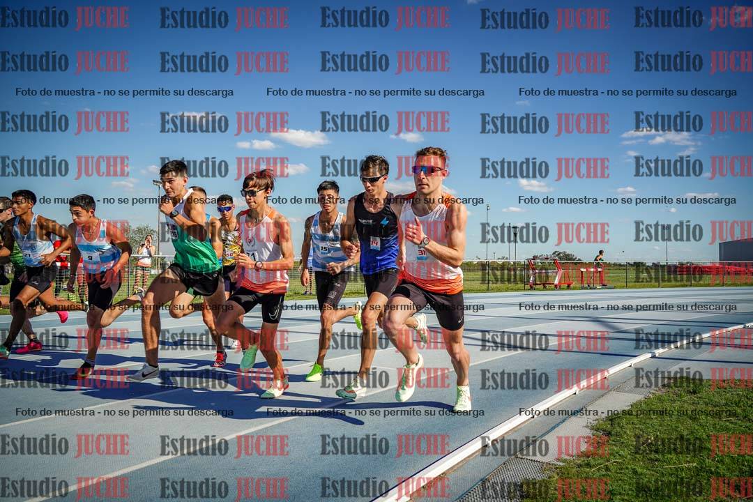 Fotos de los 1500 m llanos de varones