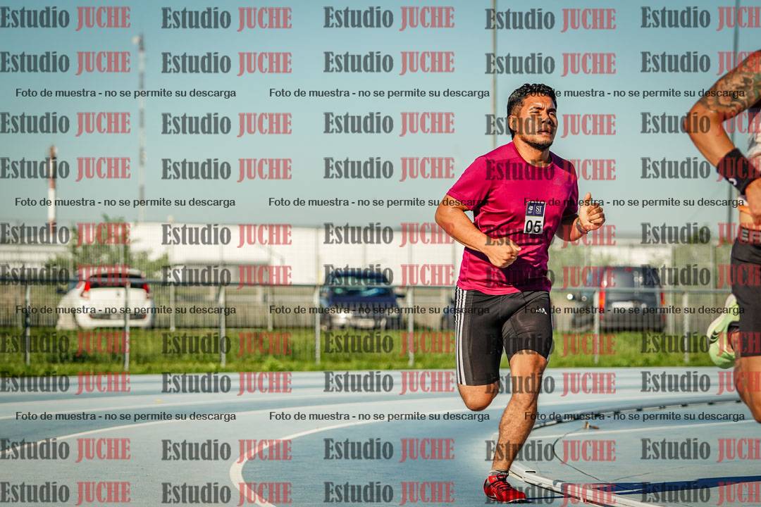 Fotos de los 3000 m llanos de varones