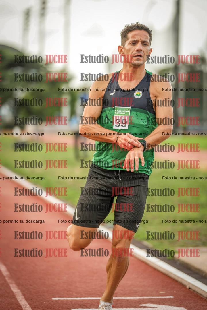 Fotos de los 3000 m llanos de varones