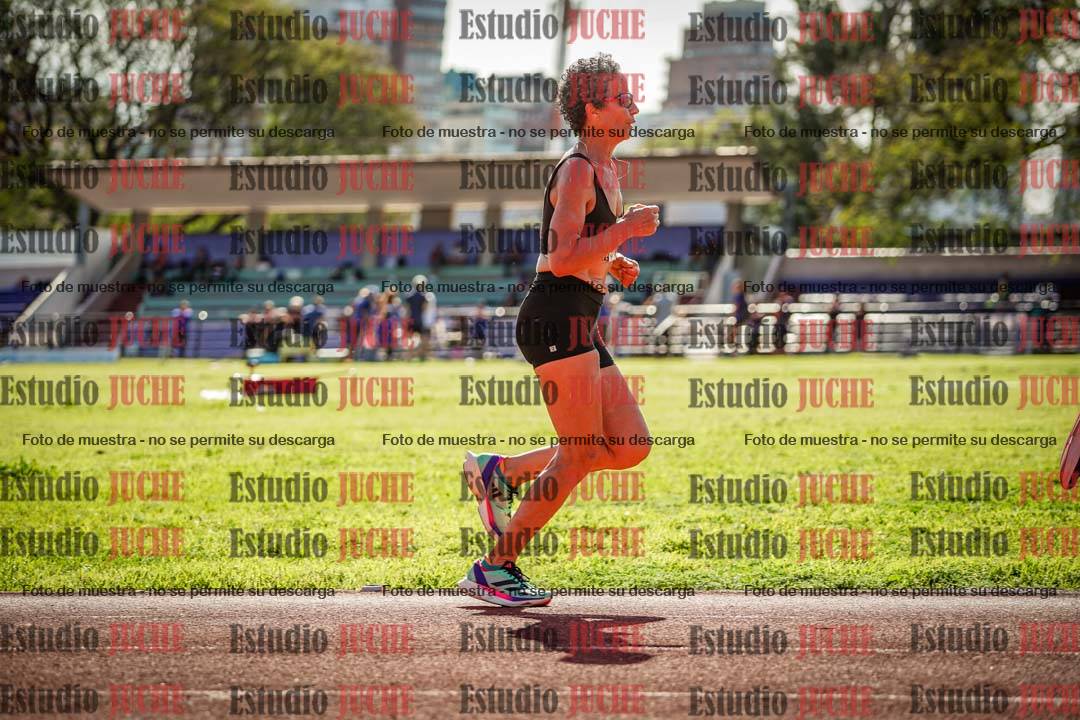 Fotos de los 5000 m llanos de mujeres y varones