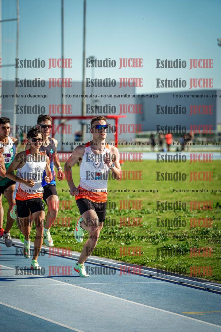 Fotos de los 1500 m llanos de varones