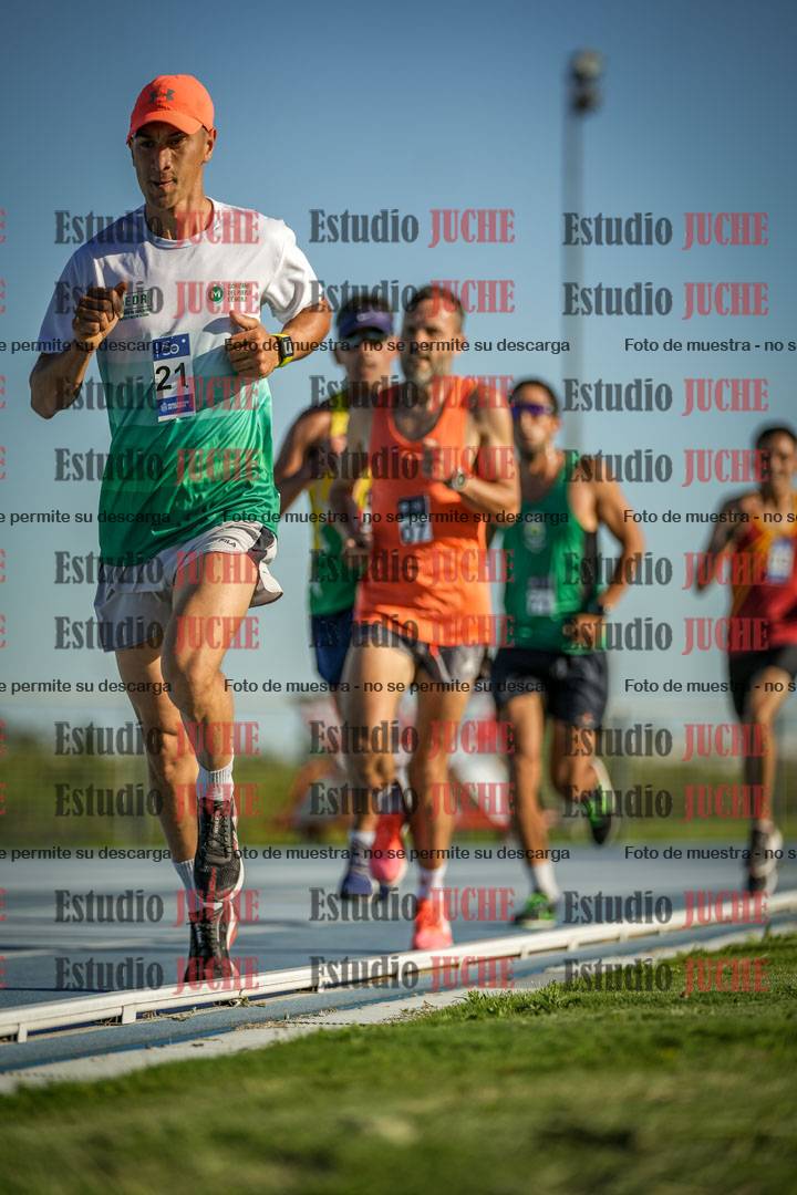 Fotos de los 3000 m llanos de varones