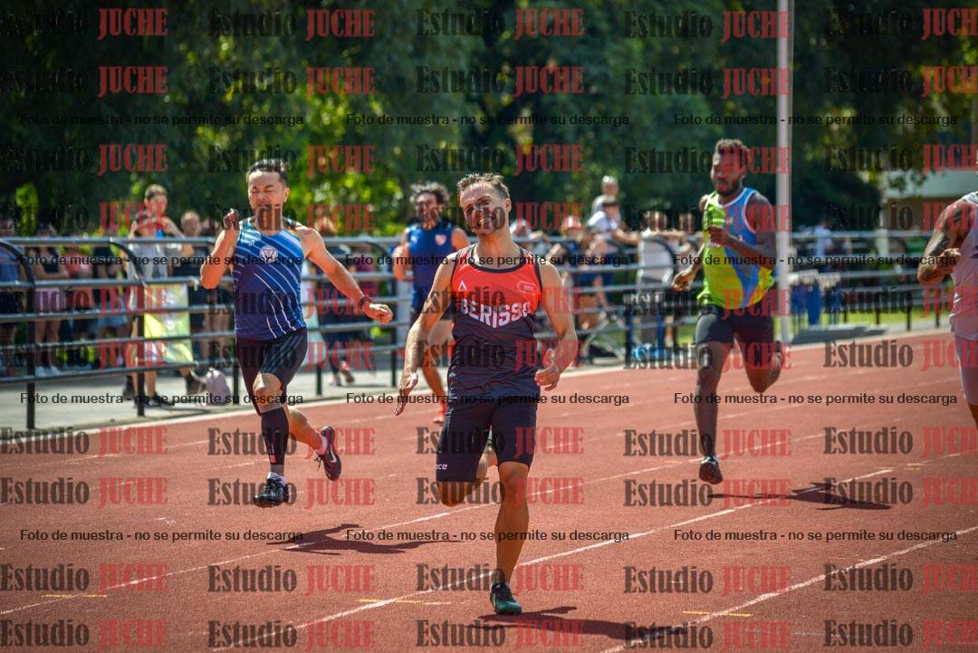 Fotos de los 200 m llanos de varones