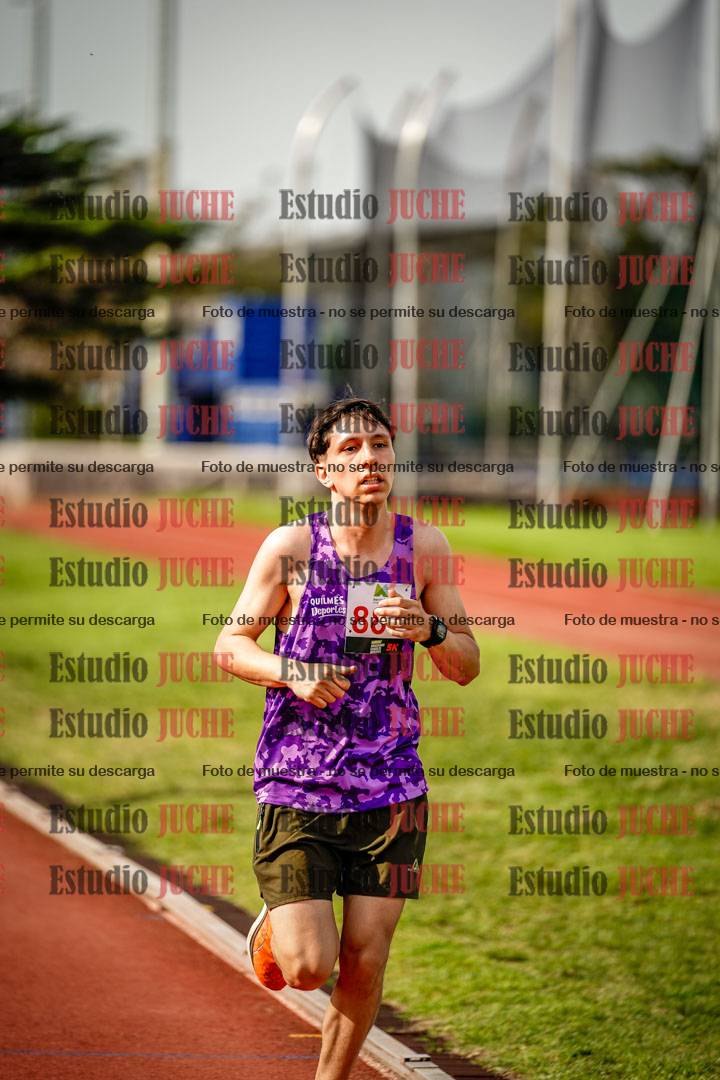 Fotos de los 3000 m llanos de varones