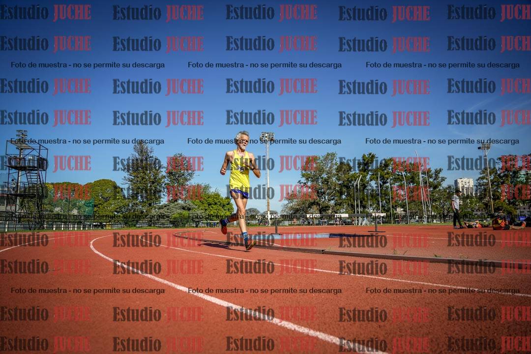 Fotos de los 5000 m llanos de mujeres y varones