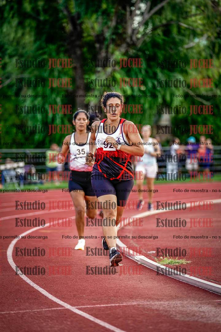 Fotos de los 1500 m llanos de mujeres