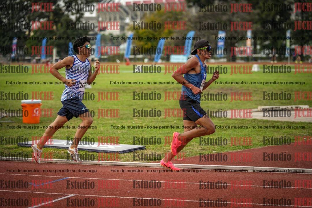 Fotos de los 1500 m llanos de varones - decatlón 10