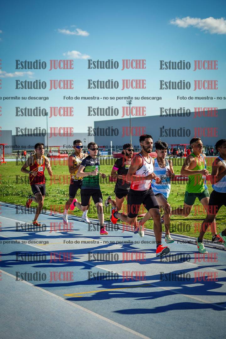 Fotos de los 1500 m llanos de varones