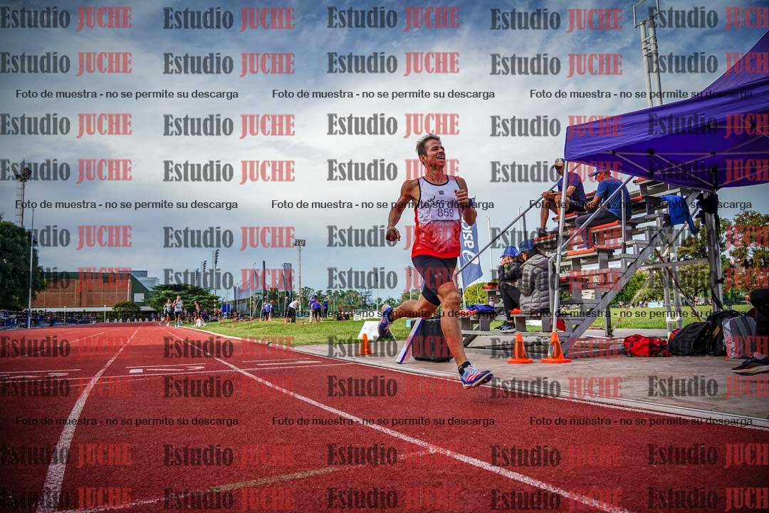 Fotos de los 3000 m llanos de varones