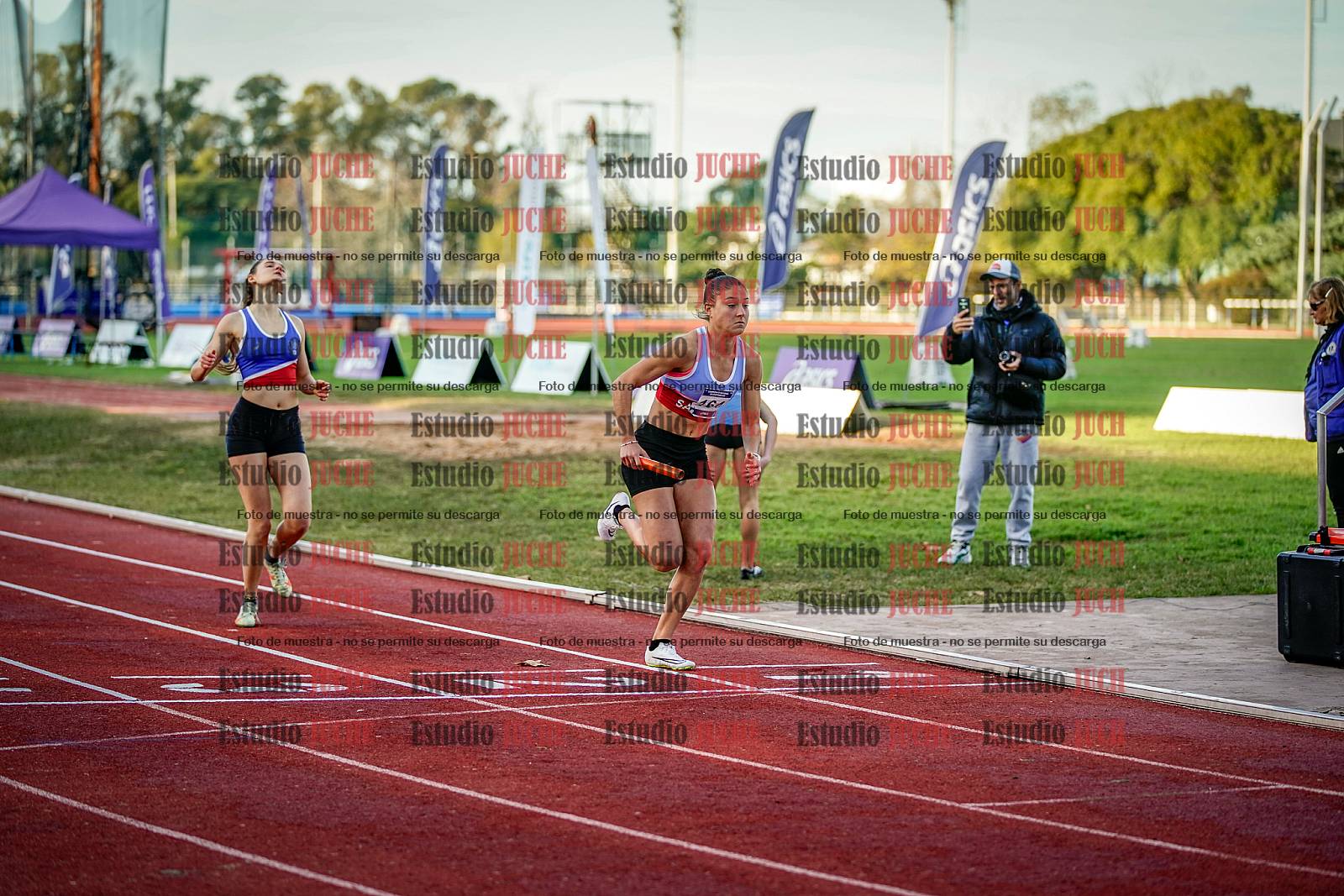 Fotos de las postas 4x400 m de mujeres