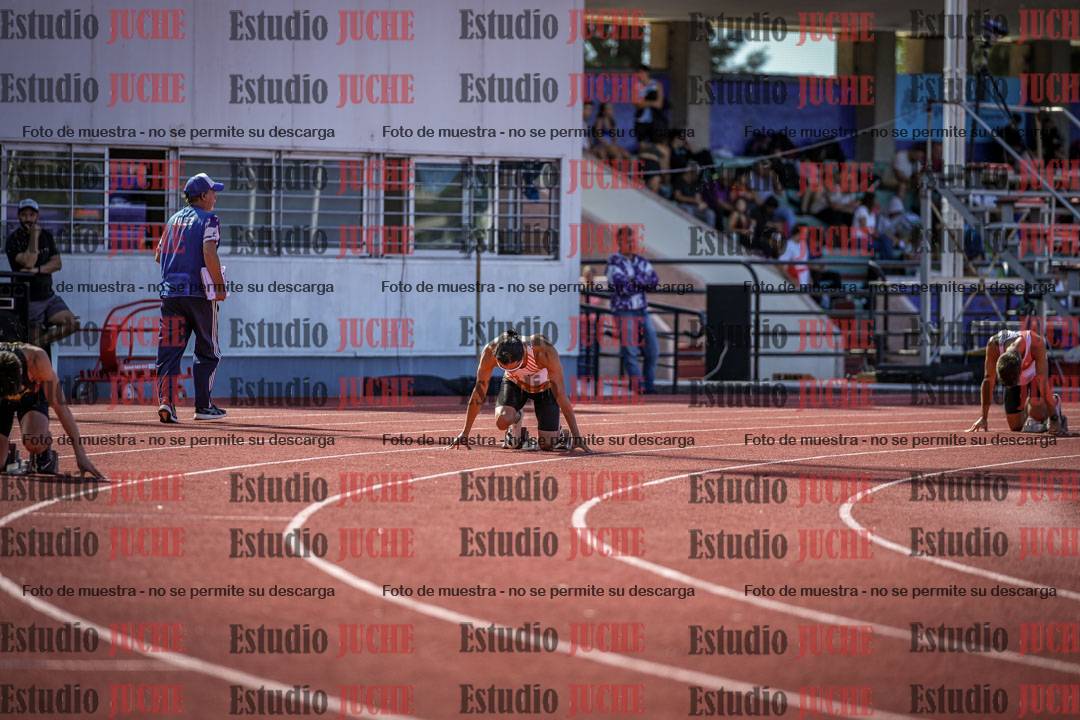 Fotos de los 400 m llanos de varones
