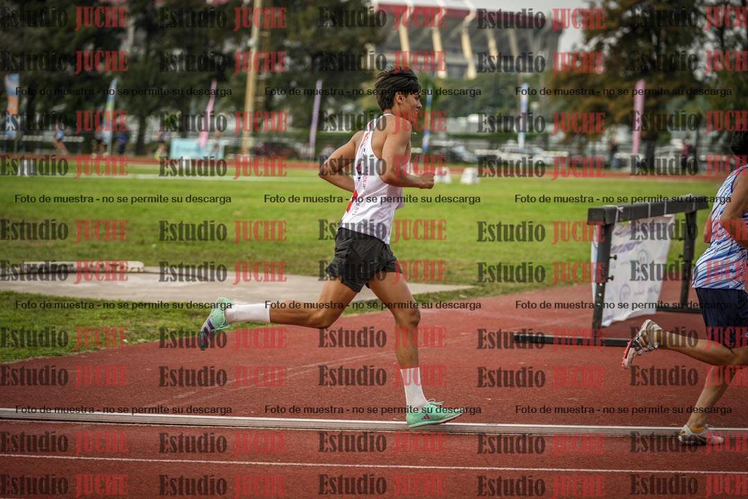 Fotos de los 1500 m llanos de varones - decatlón 10
