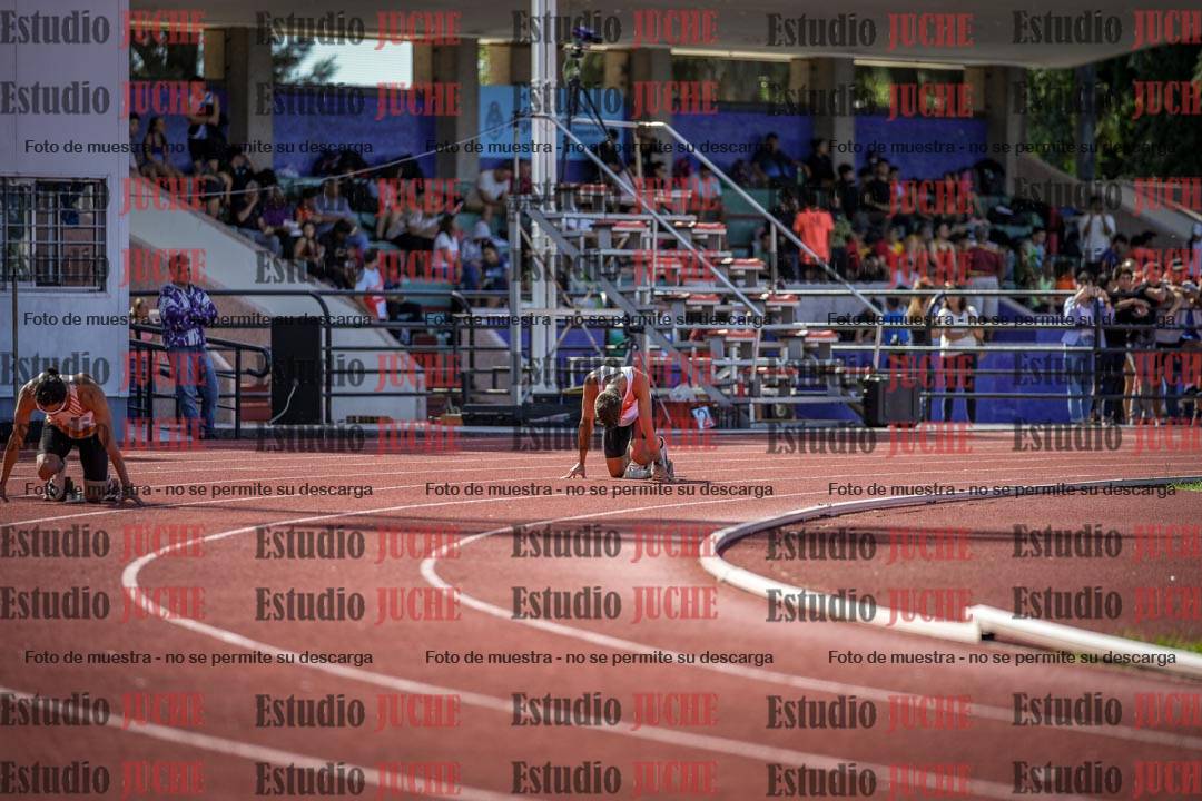 Fotos de los 400 m llanos de varones