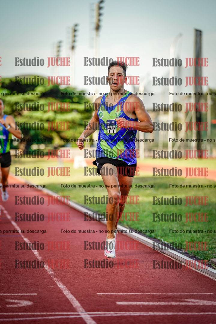 Fotos de los 1500 m llanos de varones