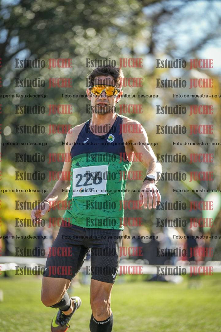 Fotos de la llegada del cross de 8000 m