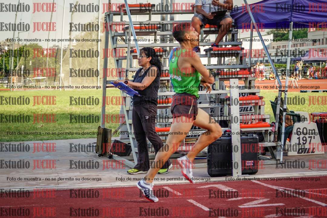 Fotos de los 1500 m llanos de varones