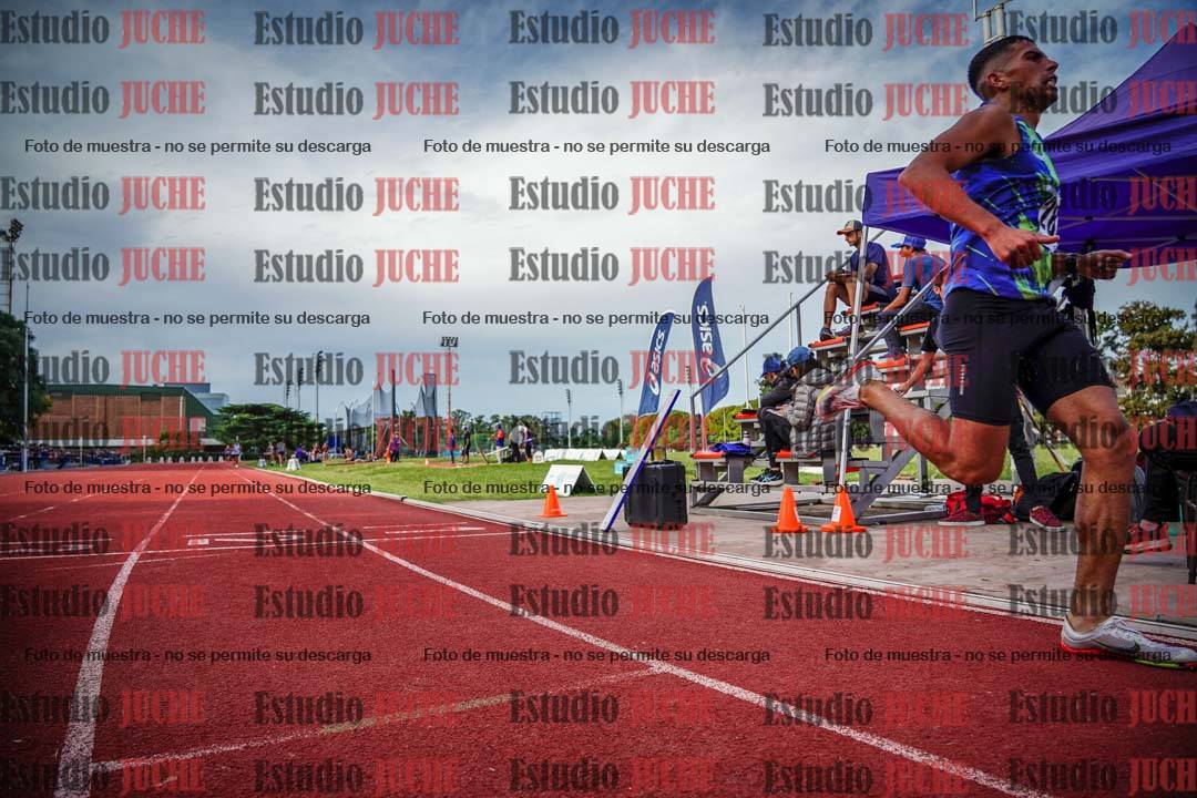Fotos de los 3000 m llanos de varones