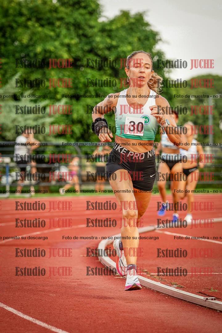 Fotos de los 1500 m llanos de mujeres
