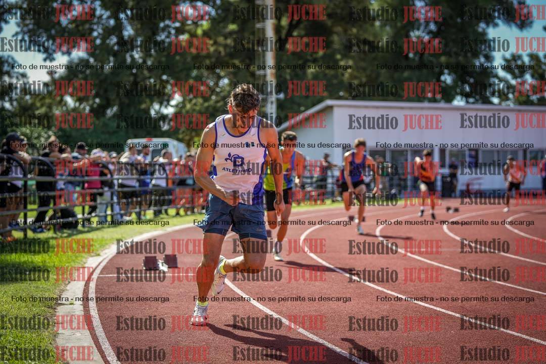 Fotos de los 400 m llanos de varones