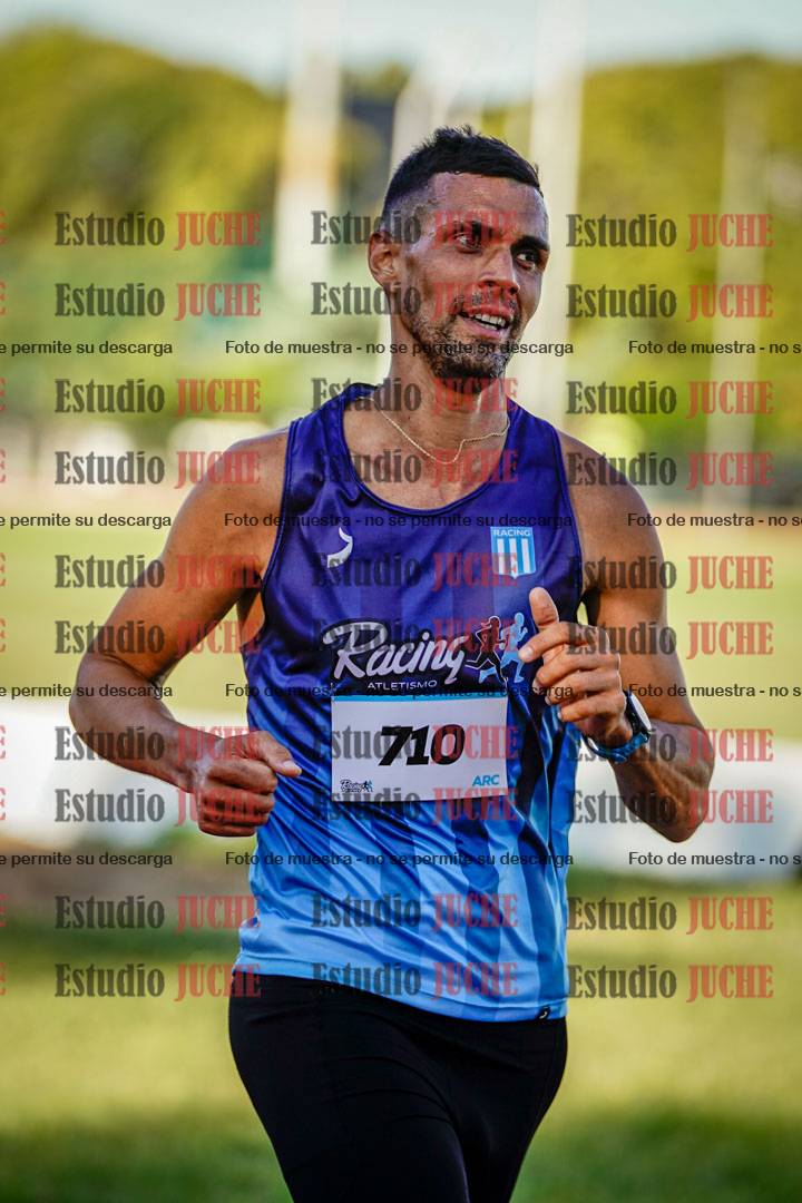 Fotos de los 3000 m llanos de varones