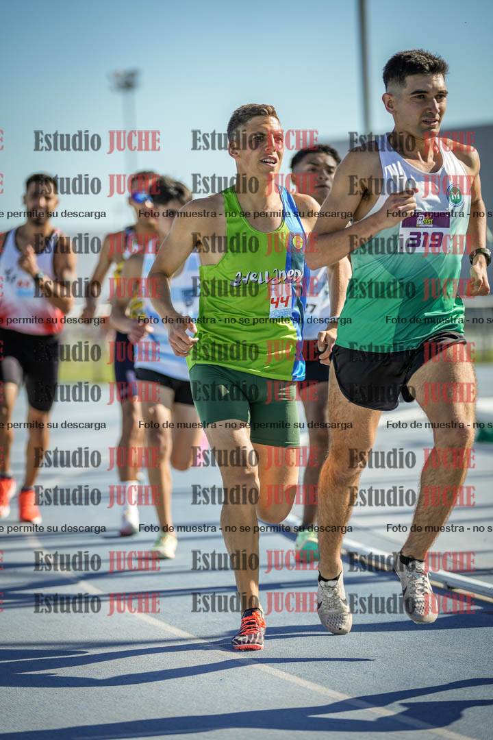 Fotos de los 1500 m llanos de varones