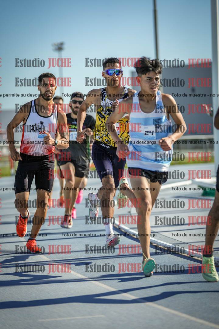 Fotos de los 1500 m llanos de varones