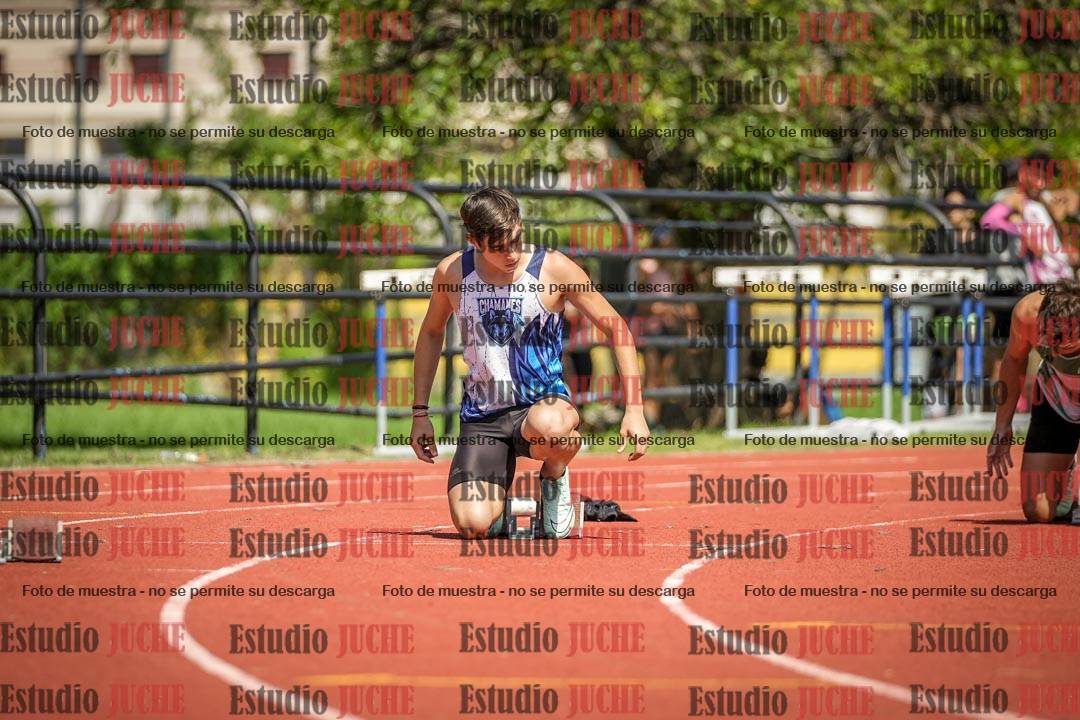 Fotos de los 200 m llanos de varones