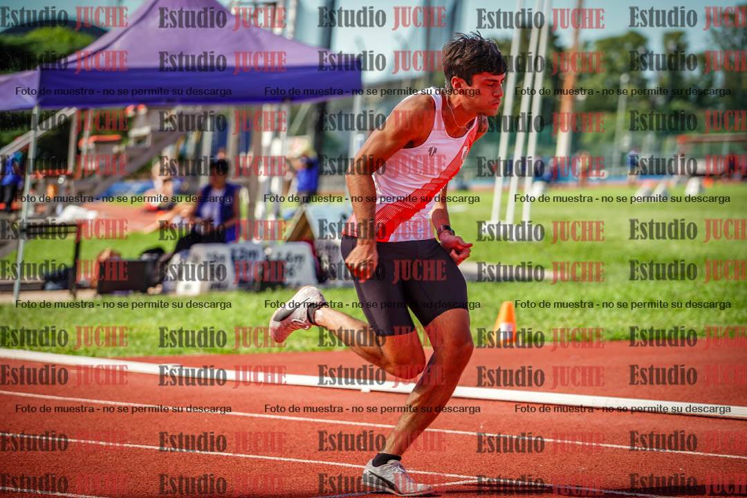 Fotos de los 400 m llanos de varones