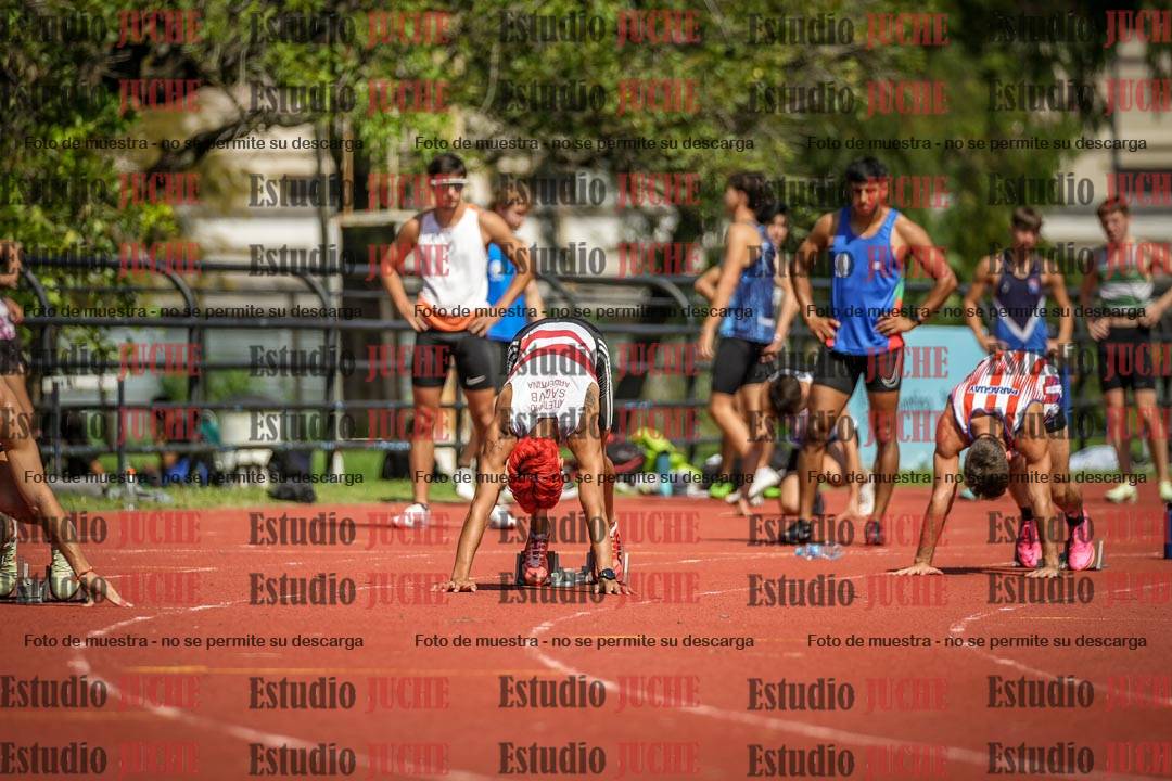 Fotos de los 200 m llanos de varones
