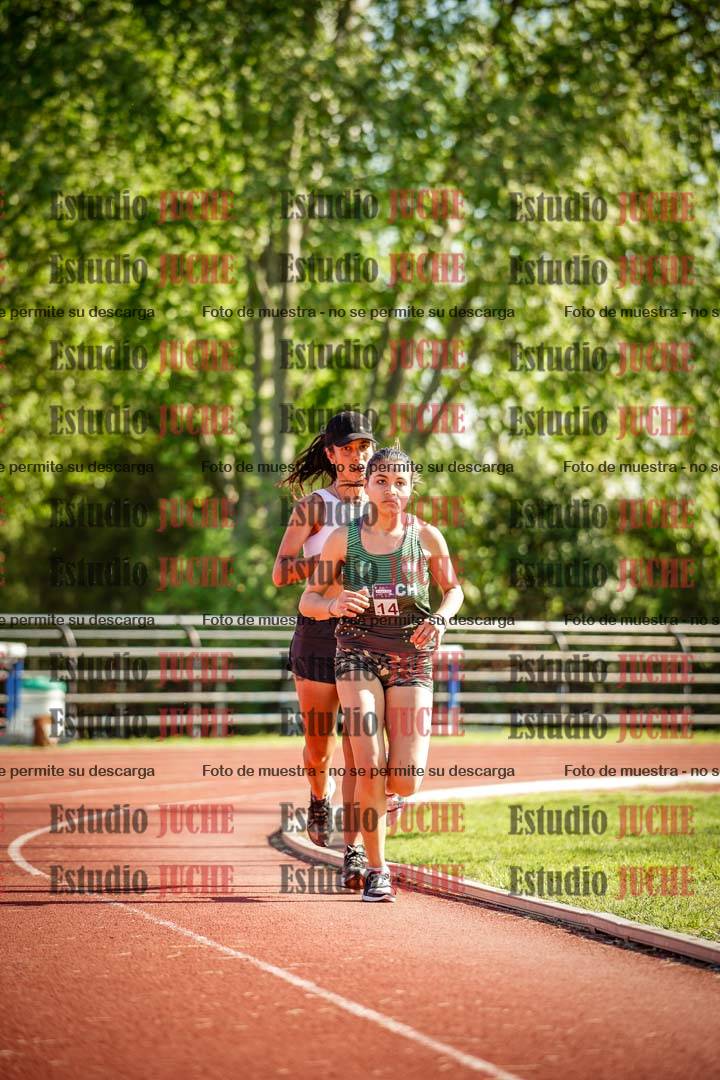 Fotos de los 5000 m llanos de mujeres y varones