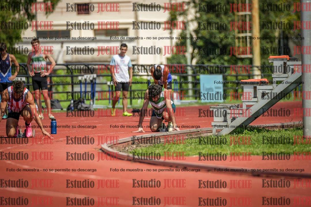 Fotos de los 200 m llanos de varones