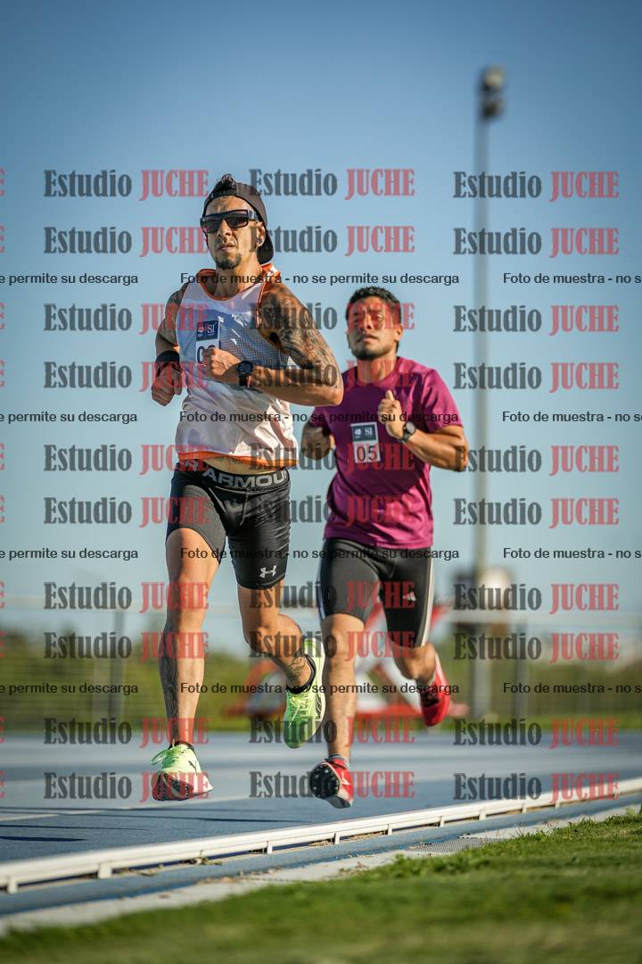 Fotos de los 3000 m llanos de varones