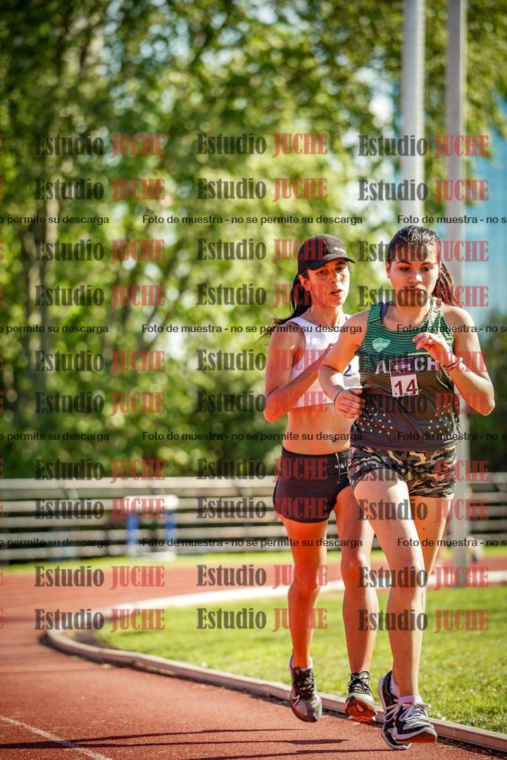 Fotos de los 5000 m llanos de mujeres y varones